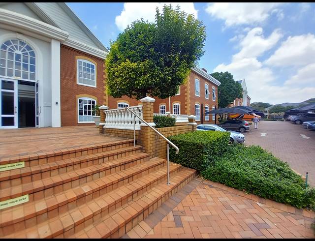 338M² OFFICE TO LET IN BRYANSTON